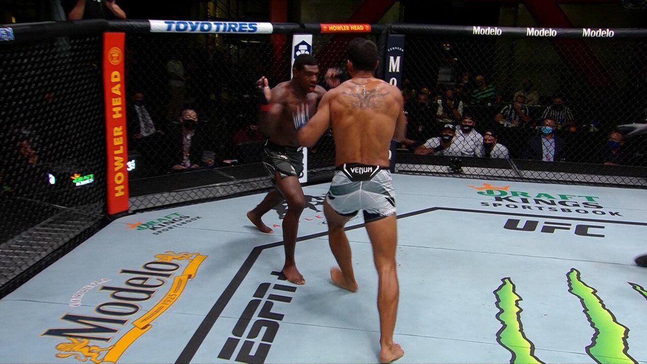 Melhores Momentos do UFC Smith x Spann