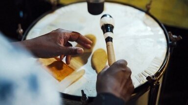 Candongueiro - Patrimônio Cultural da Cidade de Niterói. Foi construída e pensada para o samba há 30 anos. Palco de grandes sambistas, é a roda de samba que não para depois que a música começa.