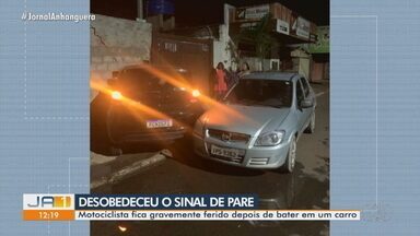 Motociclista fica gravemente ferido após avançar sinal e bater em carro - O acidente aconteceu em Rio Verde.