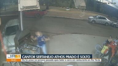 Cantor sertanejo, Athos Prado, é solto da prisão - Primo de Lauana Prado foi preso na semana passada após bater o carro em um restaurante de Rio Verde.