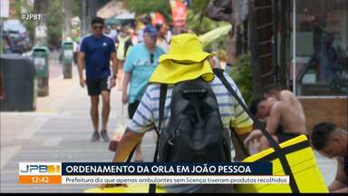 Vendedores ambulantes reclamam da retirada de carrinhos na Orla de João Pessoa - Prefeitura defende ordenamento da área.