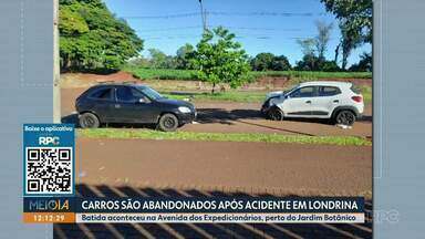 Carros são abandonados após acidente em Londrina - Batida aconteceu na Avenida dos Expedicionários, perto do Jardim Botânico.