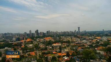 Sexta-feira (20) deve ser de tempo chuvoso em Londrina - São esperados 27,7 mm de chuva na cidade.