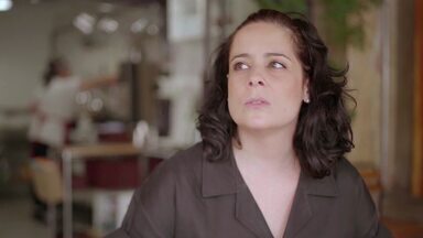 Café & Mulheres - O protagonismo da mulher no universo do café é cada vez maior. Neste episódio, Paula conhece mulheres cujos nomes soam como sinônimo de credibilidade e empreendedorismo no mercado.