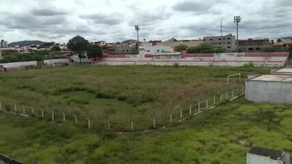 Imagens mostram abandono do estádio Pereirão