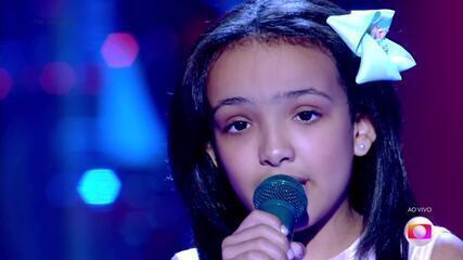 Isis Testa canta 'Pense em Mim' na final de 'The Voice Kids Brasil', 17/7/2022