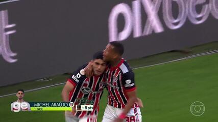 Relembre gol de Michel Araujo em clássico contra o Corinthians