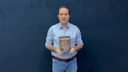 Marcelo Paz lança livro sobre trajetória à frente do Fortaleza