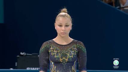 Flavia Saraiva consegue 13,800 nas barras paralelas na classificatória