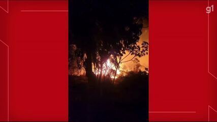 Queimadas assustam moradores do Lago Oeste, no DF