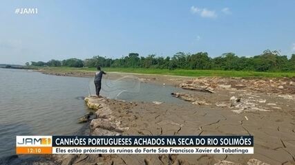 Canhões portugueses achados na seca do Rio Solimões