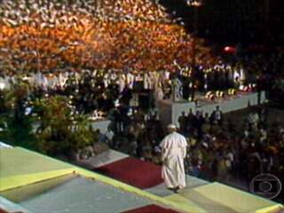 Transmissão ao vivo da missa celebrada pelo Papa João Paulo II no Aterro do Flamengo, 01/07/1980.