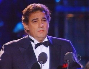 Plácido Domingo interpreta uma ária da ópera Tosca, de Giacomo Puccini. Apresentação de Joana Fomm. Exibido em 23/09/1991.