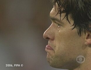 Crônica de Pedro Bial sobre a participação alemã na Copa de 2006. Bom Dia Brasil, 07/07/2006.