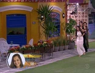 Com 58% dos votos, Emilly foi a vencedora do BBB17. Vivian ficou em segundo lugar e levou o prêmio de R$ 150 mil. Ieda, em terceiro, ganhou R$ 50 mil, 13/04/2017.