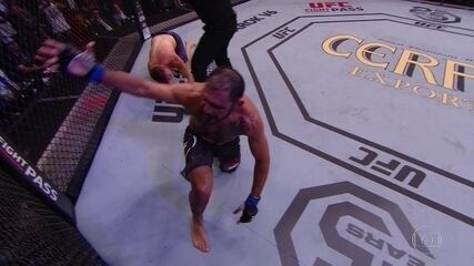 Rogério Minotouro vence Sam Alvey por nocaute técnico no UFC São Paulo