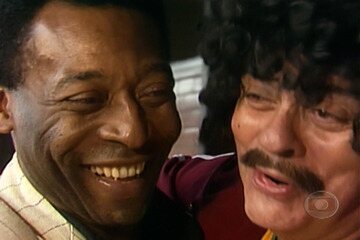 Participação especial de Pelé, que encontra o personagem Coalhada, de Chico Anysio.