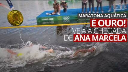 VÍDEO: Veja momento em que Ana Marcela Cunha toca a linha de chegada e ganha medalha de ouro