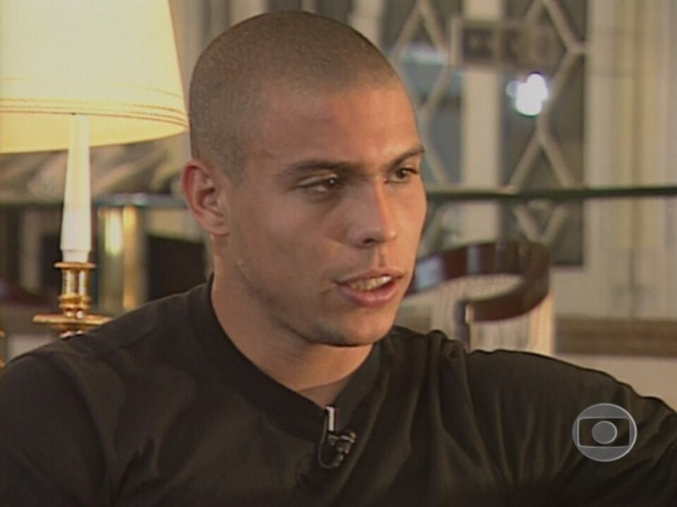 Globo Repórter: Entrevista exclusiva com Ronaldo após derrota na Copa (1998)