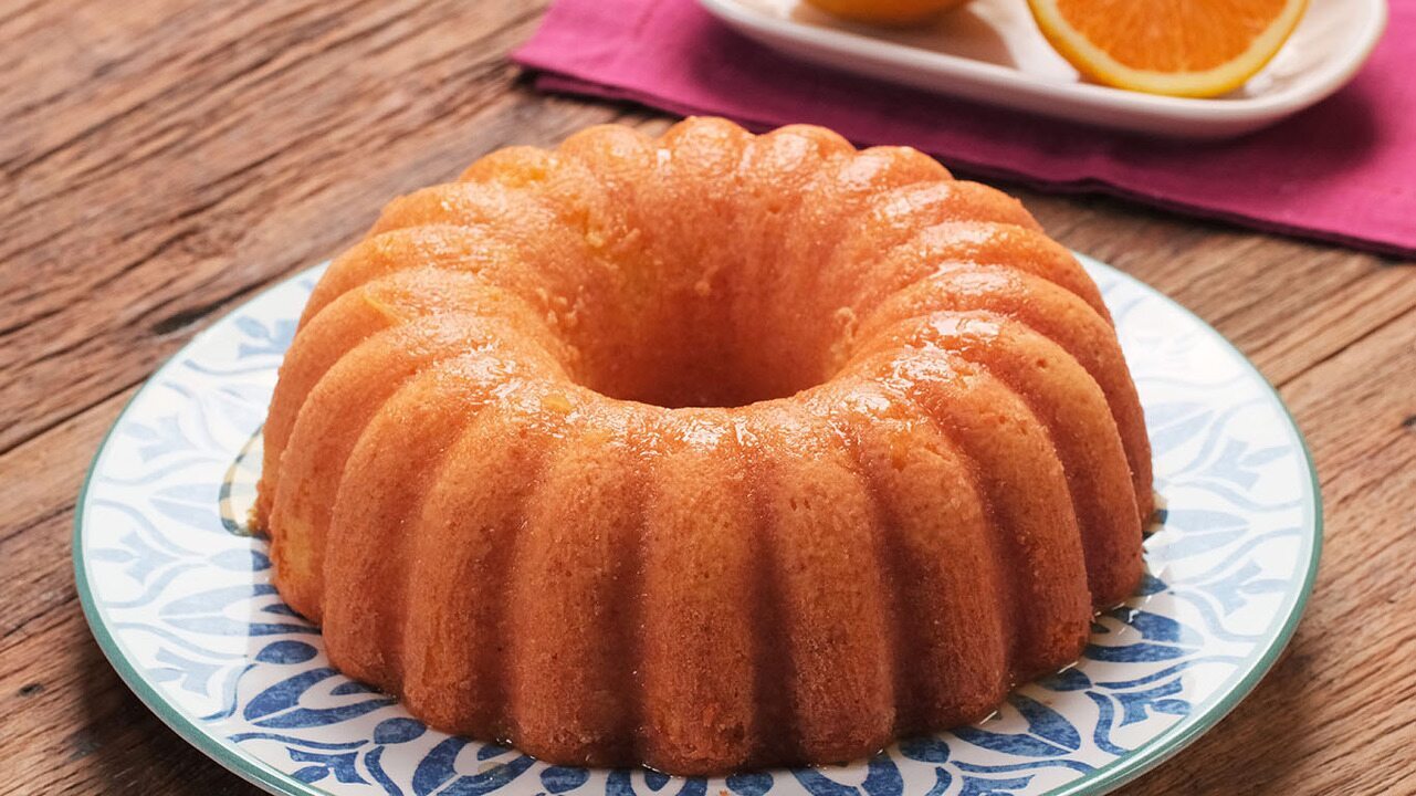 Bolo de laranja molhadinho