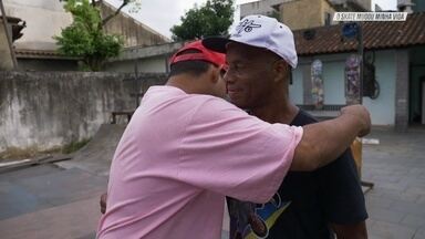 Liberdade Sob Rodas - Fernando Araújo, David Curty e Léo Almeida são 3 paraskatistas com deficiência visual. Eles contam sua forte ligação com o esporte enquanto mostram suas rotinas.