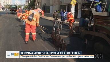 Obra para asfaltar 500 km em Goiânia era para acabar em agosto deste ano - A obra começou em agosto do ano passado, com previsão para durar um ano, mas o projeto ainda não terminou.