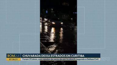 Temporal deixa estragos em Curitiba - Foram 29,4mm de chuva na capital