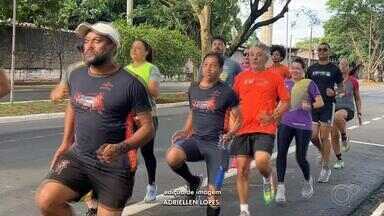 Moradores do noroeste paulista se preparam para a maratona de São Silvestre - A São Silvestre atrai apaixonados pela corrida do mundo todo. Tem gente do noroeste paulista que disputa no pelotão de elite, mas a maioria do pessoal vai para vencer desafios pessoais. Uma prova bem democrática.