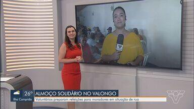 Voluntários preparam ceia de natal para pessoas em situação de rua - Almoço especial de Natal é preparado há 19 anos no Santuário do Valongo, em Santos.