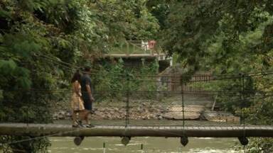 Guararema recebe visitantes nesta quarta-feira de Natal - Com a suspensão do 'Guararema Cidade Natal', muitos comerciantes ficaram preocupados sobre como seria o movimento de turistas no local.