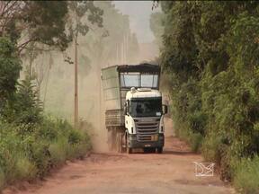 Situação de rodovias que cortam região central do MA provoca reclamações dos motoristas - Tanto na MA-280, quanto na MA-006, a pista está tomada por buracos, colocando em risco a segurança de quem viaja por essas estradas.