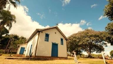 Distrito Cultural - Muito antes de Brasília - Brasília é reconhecida por sua arquitetura modernista, mas, o que poucos sabem, é que existe uma região que ainda guarda ruelas estreitas e casório colonial. Planaltina, além de marcar a construção da capital, também preserva parte do Brasil arcaico, na sua arquitetura, hábitos e tradições que percorrem gerações.