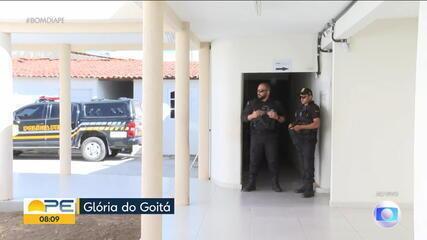 Homem acusado de matar e estuprar jovem vai a julgamento em Glória do Goitá