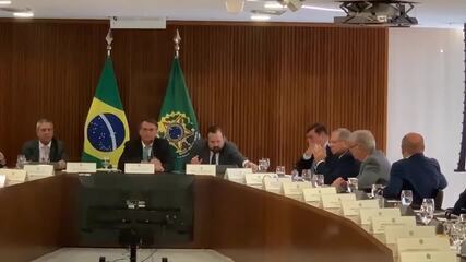 Em reunião sobre eleições, Bolsonaro diz que é preciso colocar em 'prática' um 'plano B'