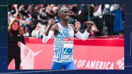 Recordista mundial da maratona, Kelvin Kiptum morre em acidente de carro