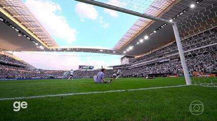 Aos 46 min do 1º tempo - gol de dentro da área de Wesley do Corinthians contra o Fluminense