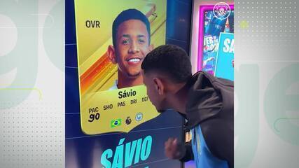 Savinho elege seus atributos em carta de jogo de videogame