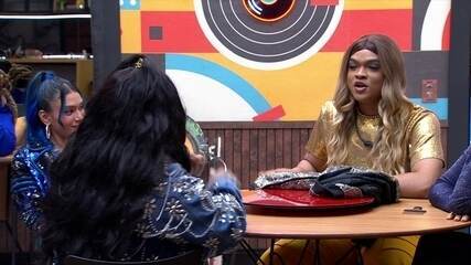 Gael Vicci e MC Mayarah cantam 'Rainha da Favela' de Ludmilla