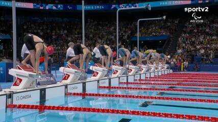 Débora Carneiro conquista a prata e sua irmã, Beatriz Carneiro, o bronze nos 100m peito