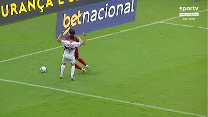 Passe de Lucas Lima para gol de cabeça de Zé Roberto do Sport contra o CRB