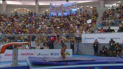 Rebeca Andrade se apresenta na classificatória do salto pelo Campeonato Brasileiro de Ginástica