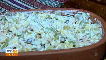 Com sabor refrescante e frutas, aprenda a preparar uma Salada Tropical