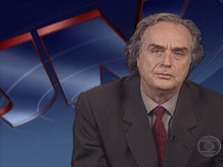 Arnaldo Jabor, em sua crônica para o Jornal Nacional, indaga quais eram os verdadeiros culpados pelo massacre no Pará, 20/04/1996.