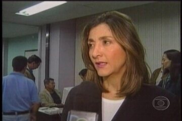 Primeiras notícias do sequestro de Ingrid Betancourt, ex-candidata à presidência da Colômbia, Fantástico, 24/02/2002.