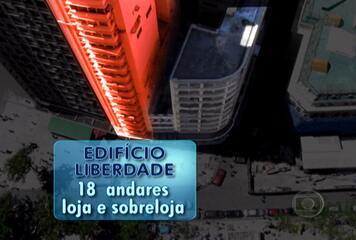 Reportagem de José Roberto Burnier sobre as empresas que funcionavam nos prédios que desabaram no Centro do Rio de Janeiro, Jornal Nacional, 26/01/2012.