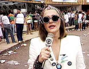 Reportagem de Ilze Scamparini sobre o comportamento do público no Rock in Rio I. Na sequência, Glória Maria entrevista ao vivo o produtor executivo do evento, Luiz Oscar Niemeyer, Fantástico, 20/01/1985.