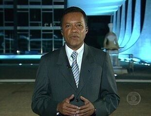 Participação ao vivo de Heraldo Pereira, direto de Brasília, sobre julgamento no Supremo Tribunal Federal do caso de compra de votos por parte de pessoas ligadas ao governo, Jornal da Globo, 21/08/2007.