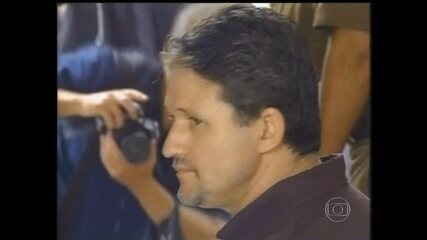 Presidente Dilma Rousseff ligou para o presidente da Indonésia, Joko Widodo. Fez um apelo pela vida dos dois brasileiros condenados à morte por tráfico de drogas: Marco Archer e Rodrigo Gularte.