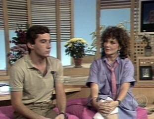 'TV Mulher': Irene Ravache entrevista Ayrton Senna (1984)