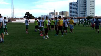 Jogo-treino entre Petrolina e Juazeirense termina em briga